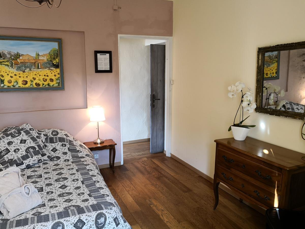 Maison D'Anvers Valréas Zimmer foto